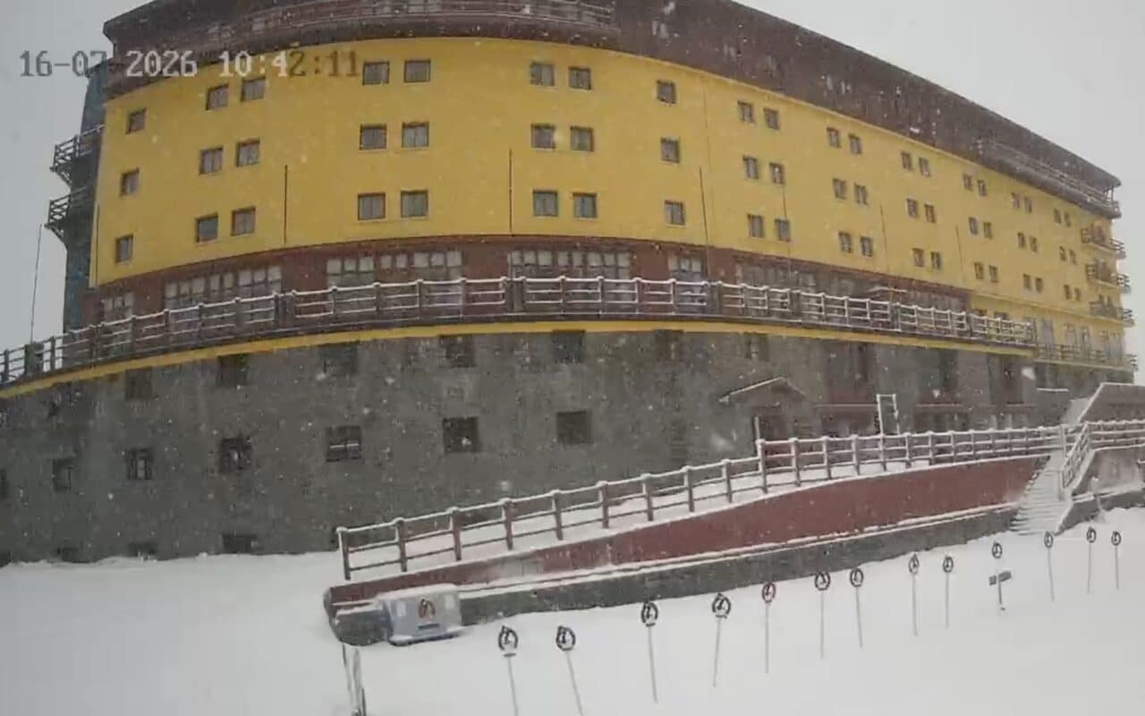 Snowy conditions at Ski Portillo as of Thursday, July 16th, at approximately 10:43am local time.
