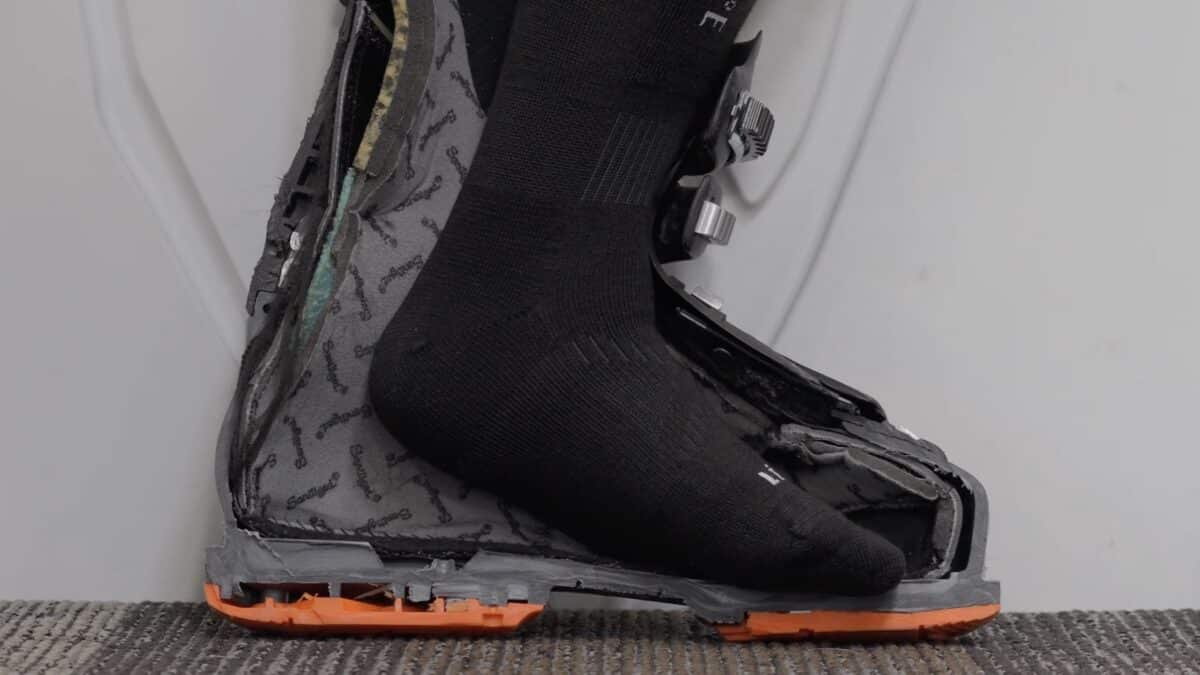 Heel lift in ski boots.