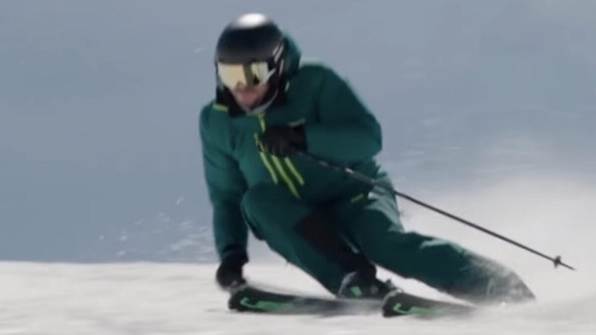 Elan Skis.