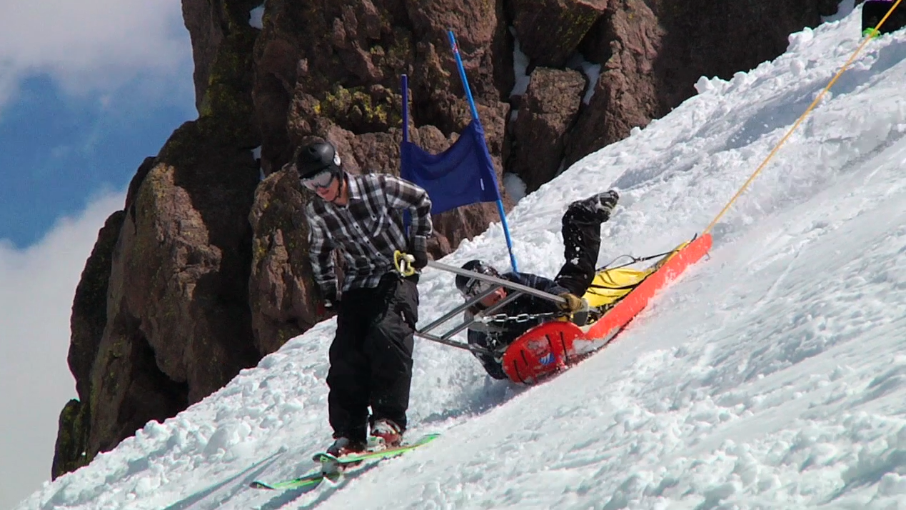 Mammoth competition toboggan race
