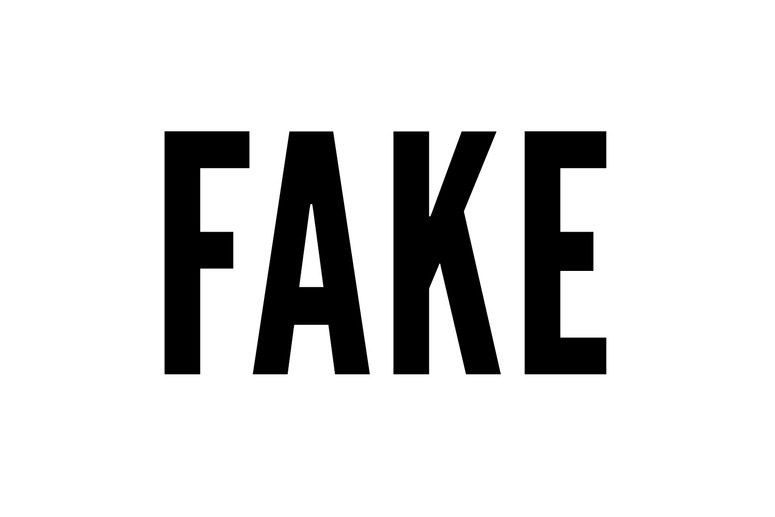 Fake. Надпись фейк. Надпись фейк без фона. Знак фейка.