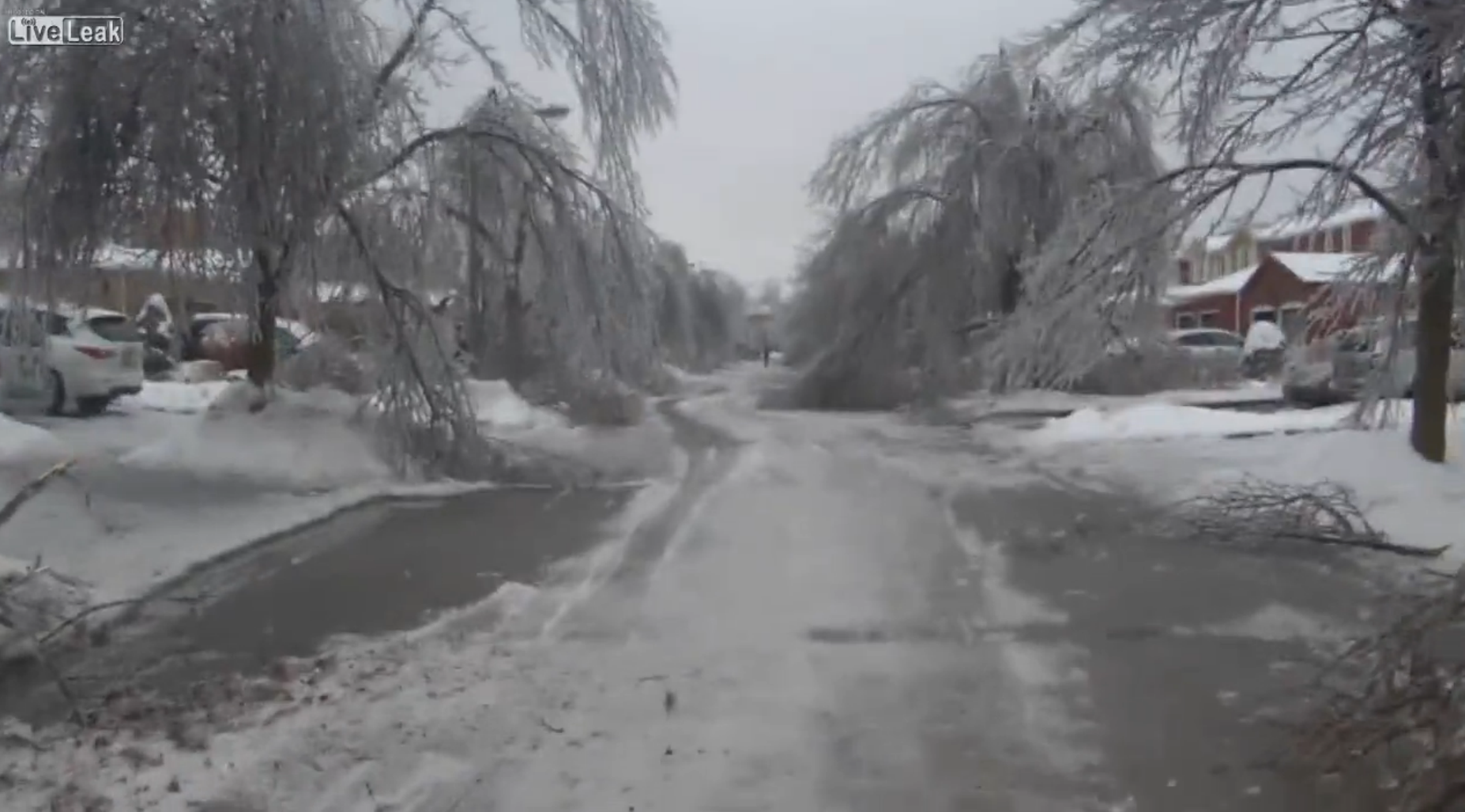 Serious Ice Storm Hits Canada | Unofficial Networks