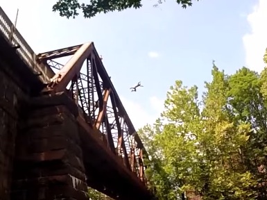 man jumps off bear mountain bridge 2021