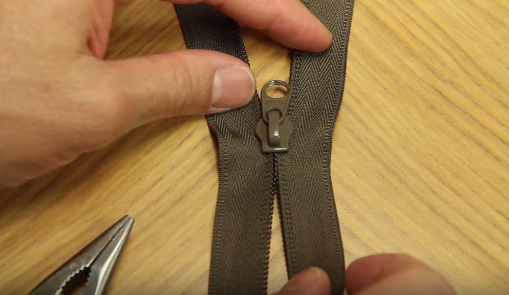 How To Fix a Zipper that Doesn’t Close Unofficial Networks
