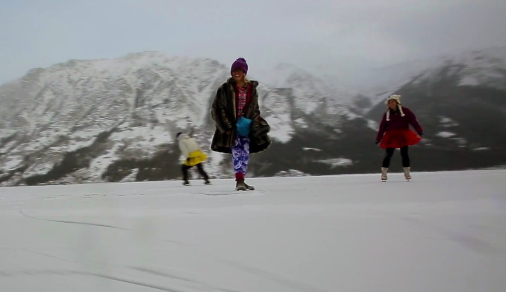 VIDEO Fun People Ice Skating The Mighty Yukon Unofficial Networks