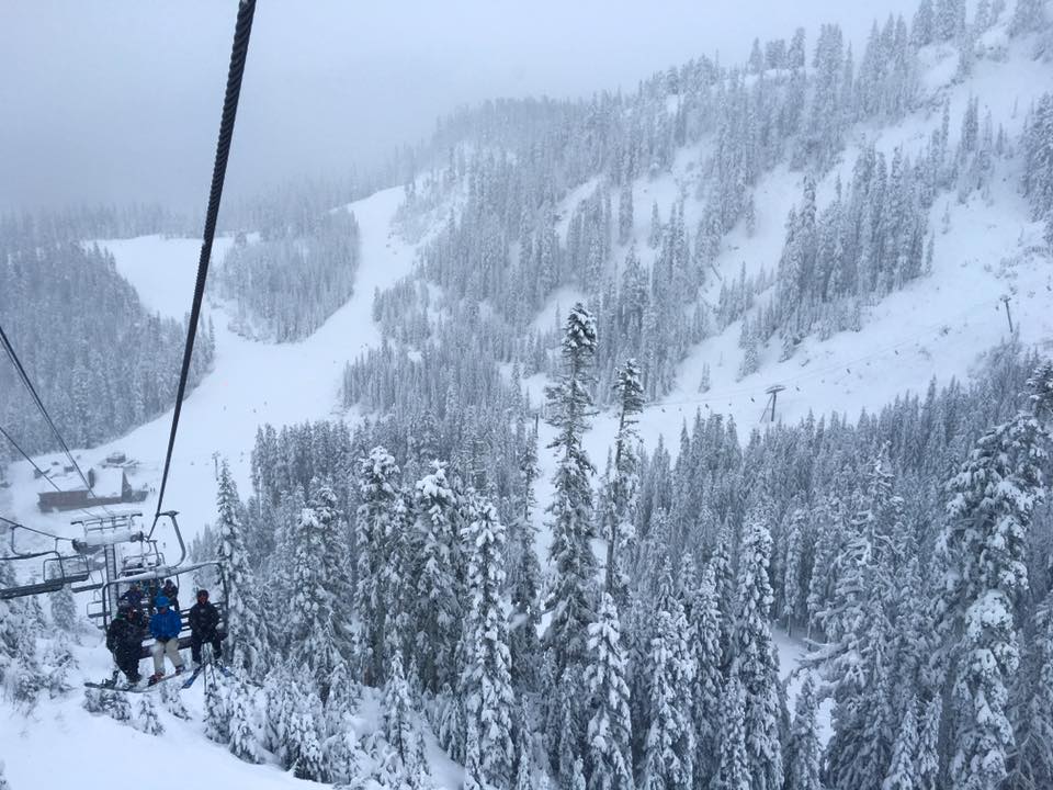 NOAA Up To 49″ For Mt. Baker Ski Area Over The Weekend!