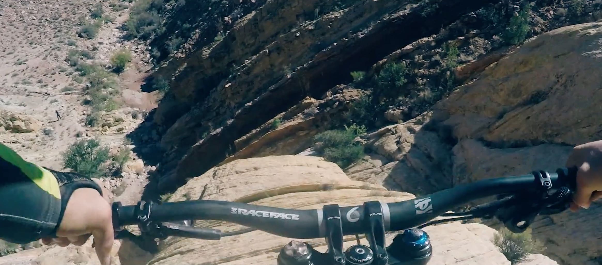 video-giving-a-whole-new-meaning-to-downhill-mountain-biking