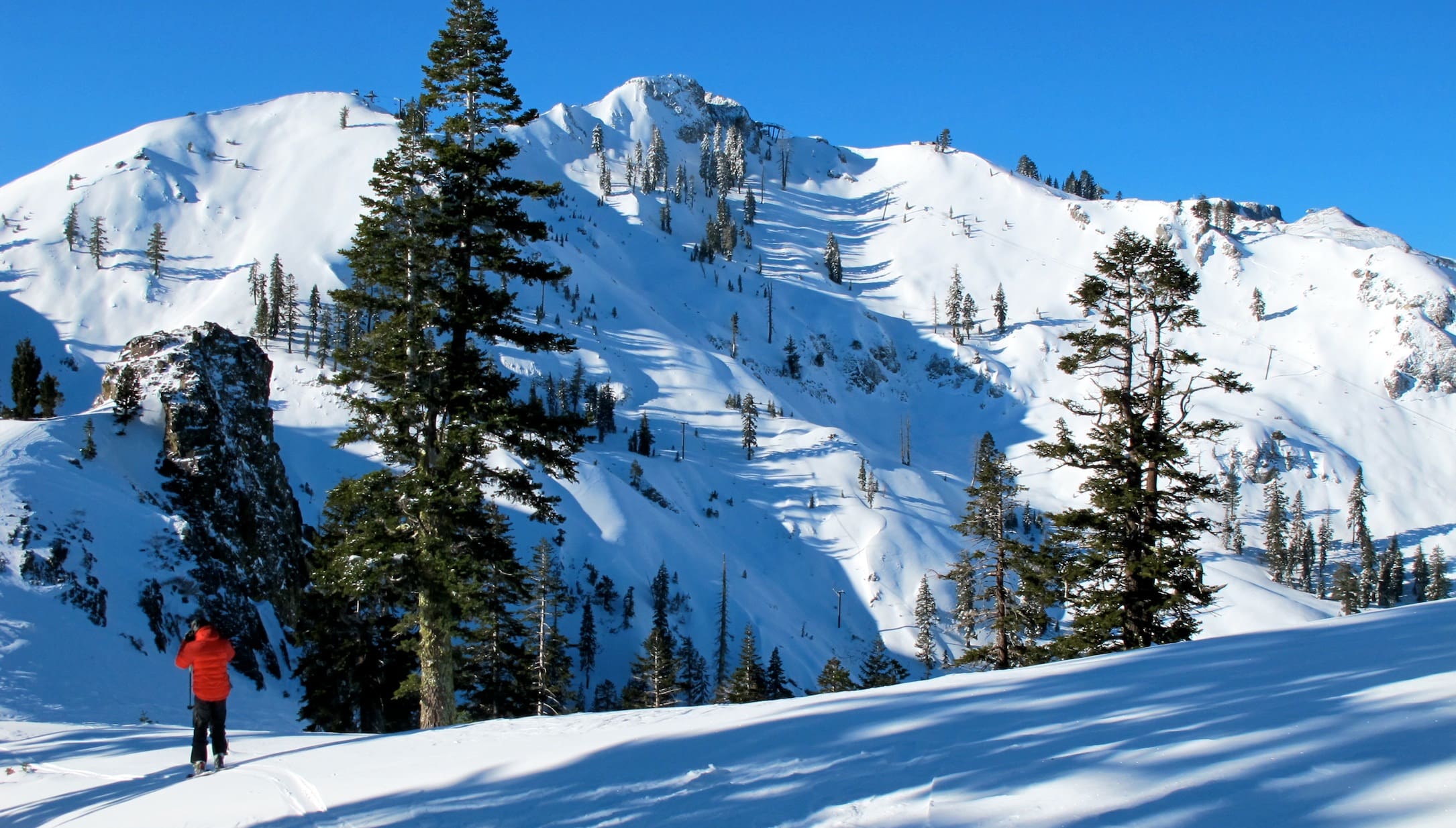How Many People Die Skiing or Snowboarding At Ski Resorts? Unofficial