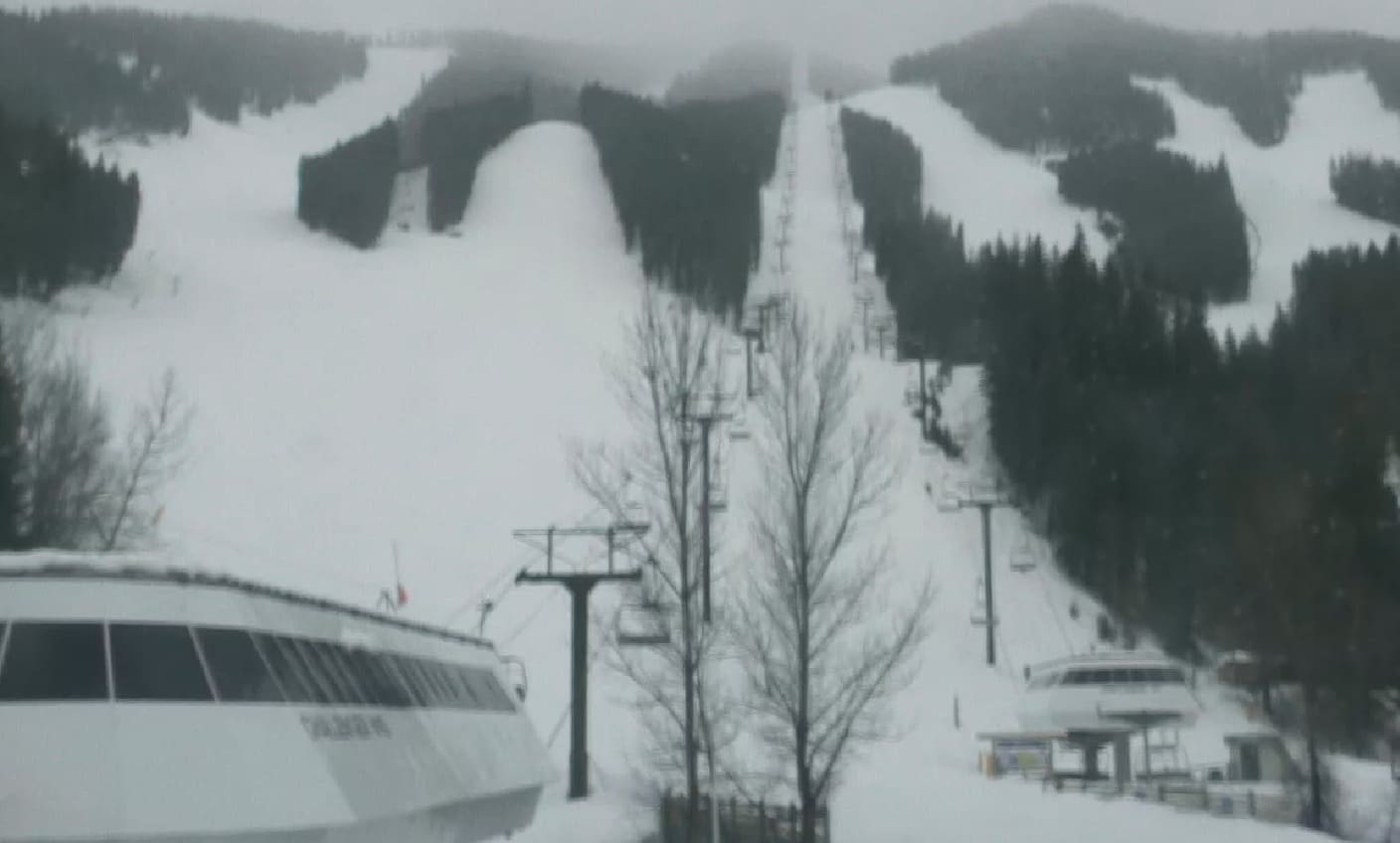 10 Western Ski Areas Closed Today Due To Heavy Snow + Rain + Highway ...