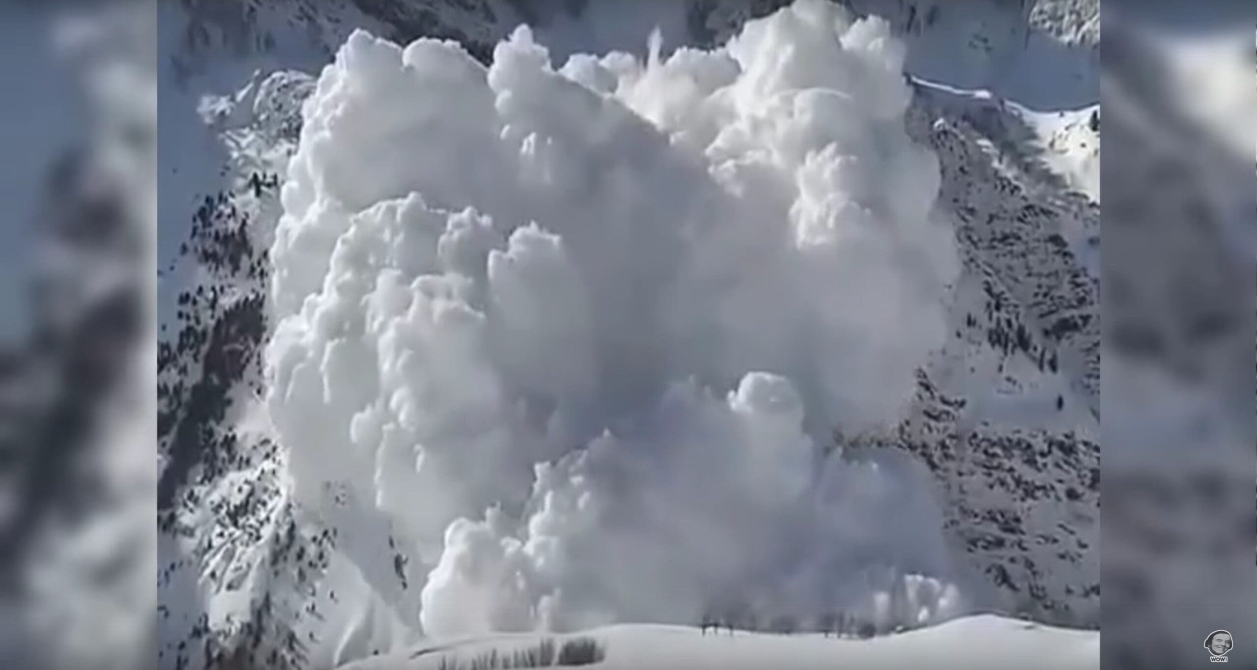Footage of Spectacular Avalanche Exploding With Snow Unofficial Networks