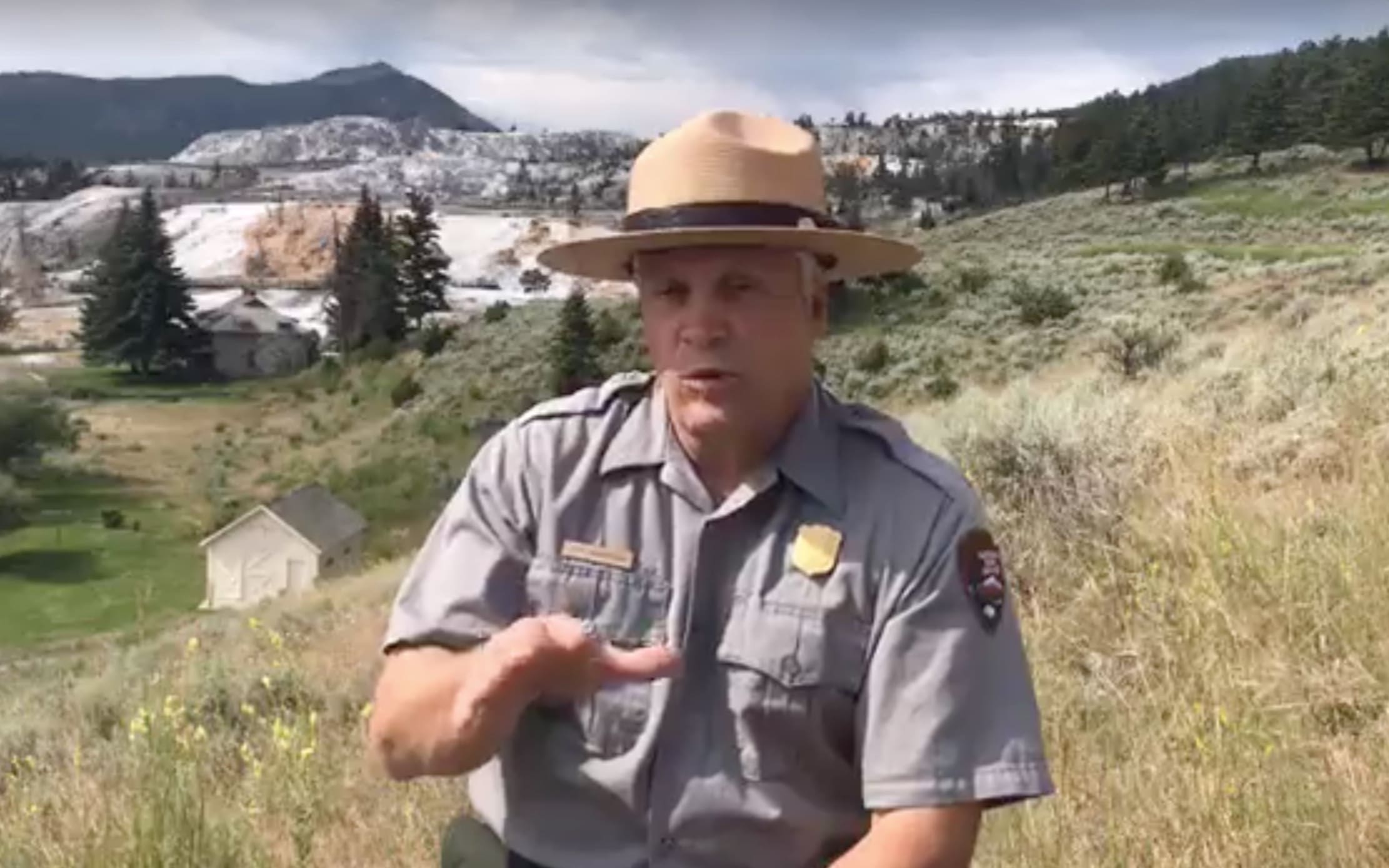 WATCH Yellowstone Geologist Reacts To Earthquake Swarms, Says ‘It’s Normal’ Unofficial Networks