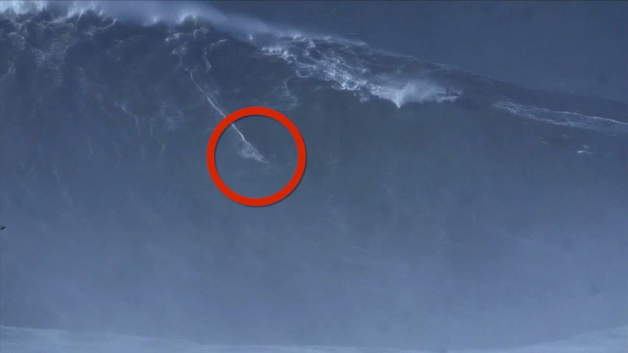 Brazilian Rides Biggest Wave Ever Surfed in Portugal (80 Feet)