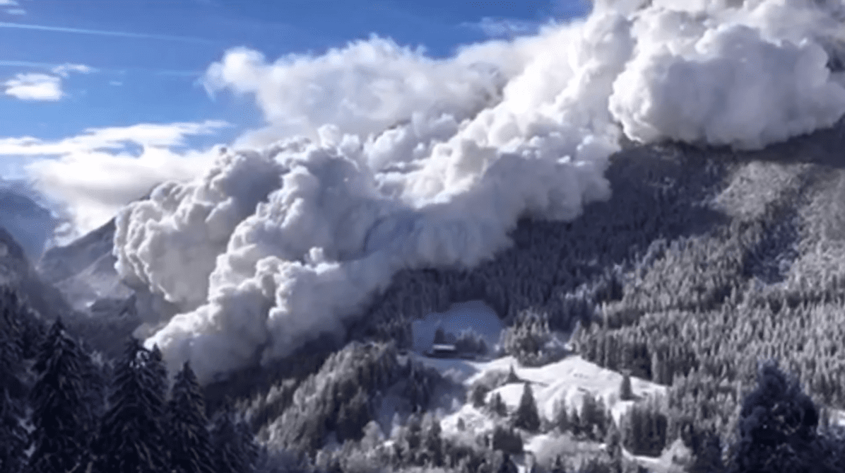 WATCH Spectacular Controlled Avalanche In The Swiss Alps