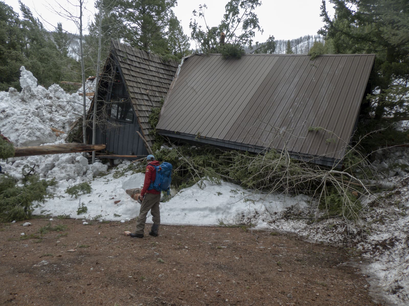 VIDEO: Wet Avalanche Destroys Two Homes In Idaho