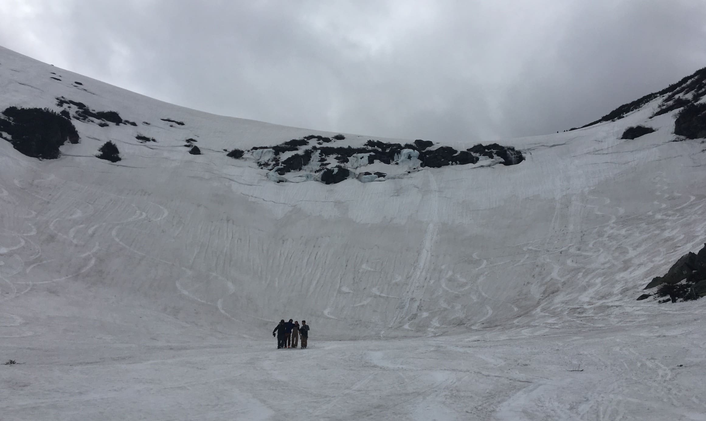 Skier Spends 20 Minutes In Frigid Water Hole In Tuckerman Ravine