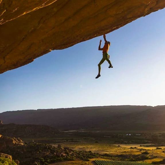 This Free Solo Climber Calls This Move “Hang 5 Solo”