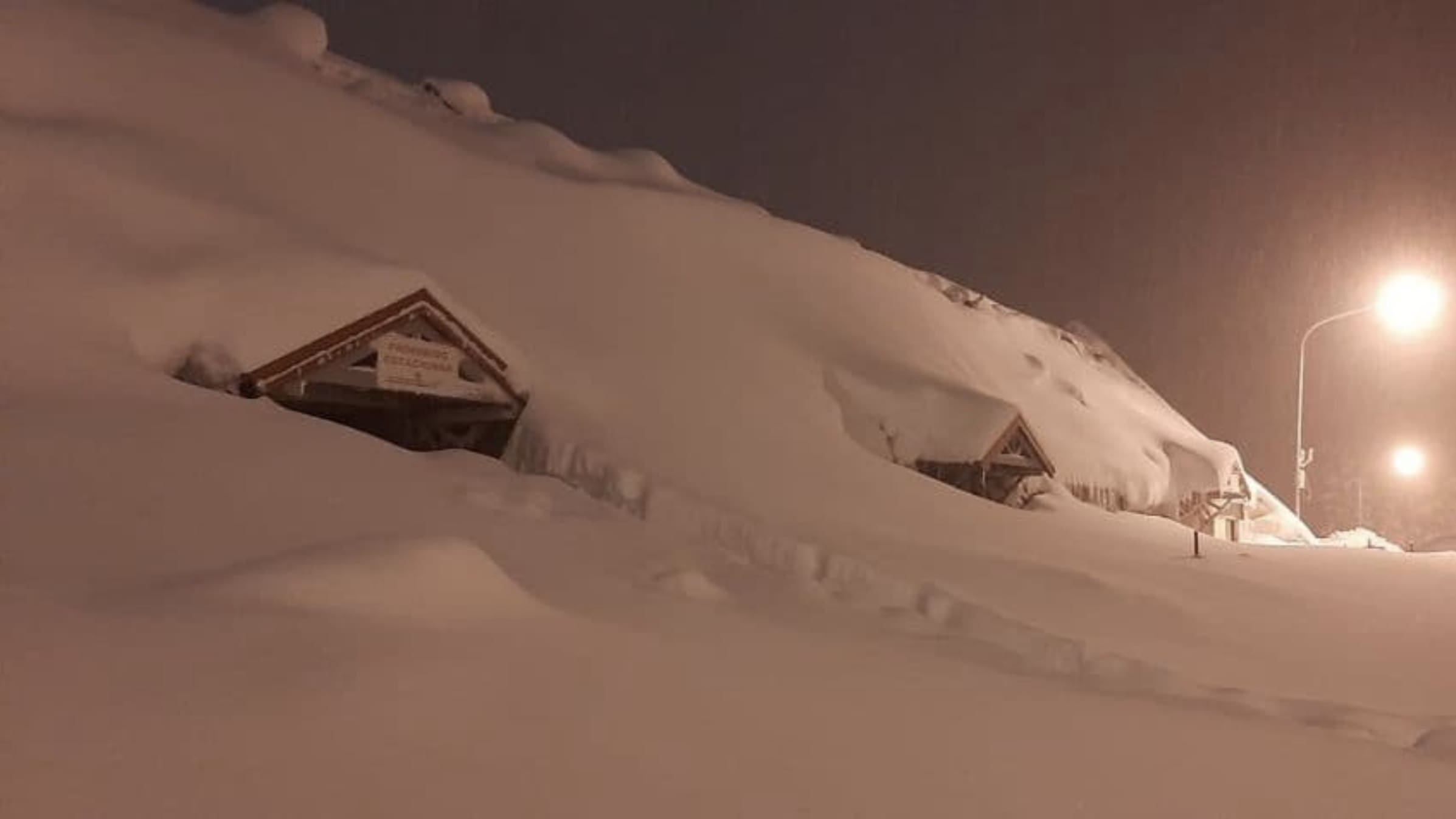 South American Ski Resorts Getting Record Breaking Snowfall But Remain Closed Due To COVID-19