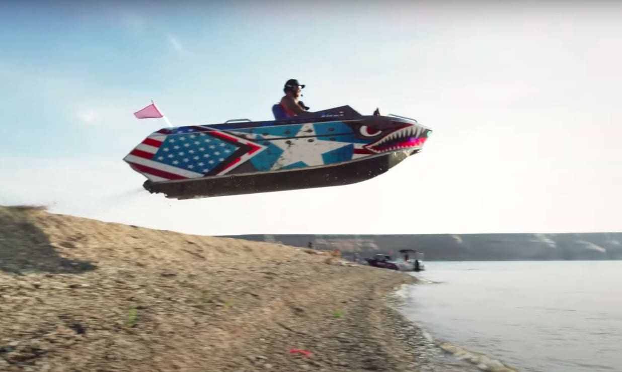 mini-jet-boats-looks-super-fun-aluminum-hulls-with-supercharged-jet