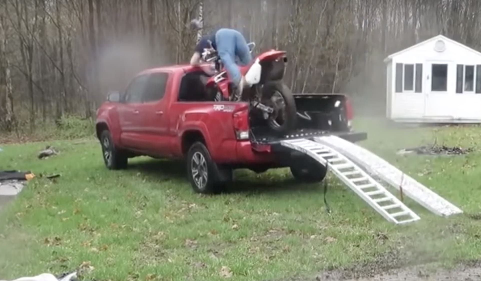 How Not To Load a Dirt-bike In a Truck | Unofficial Networks