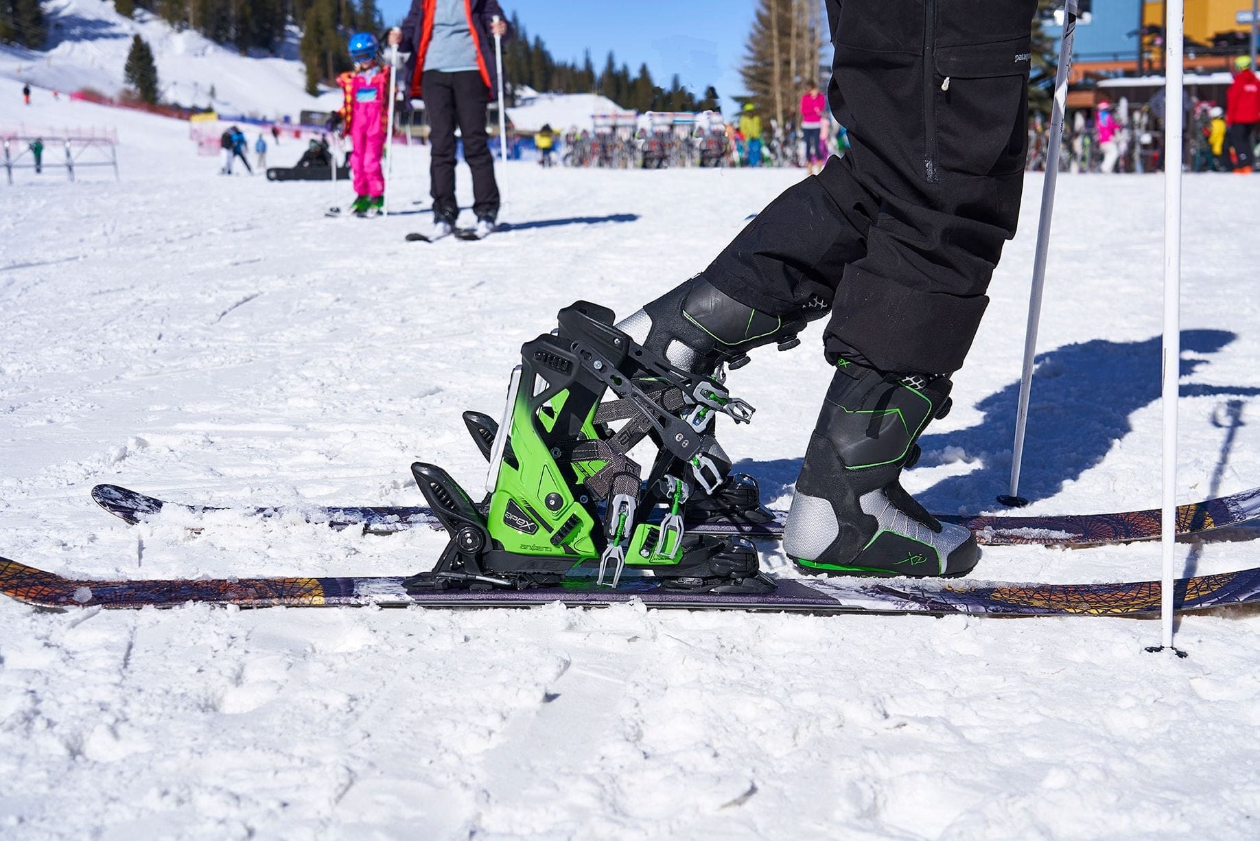 would-you-wear-ski-boots-that-work-like-snowboard-boots