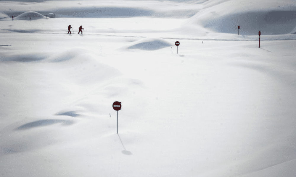 "Cold War" Between France & Switzerland Over Ski Resort ...