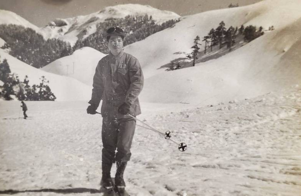 Rare Photo Discovered Of Taiwan's Lone Ski Resort From 1971