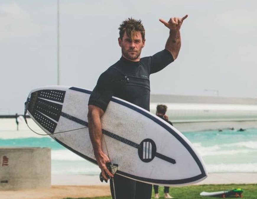 Can THOR Really Surf…Chris Hemsworth Surf Technique Analysis