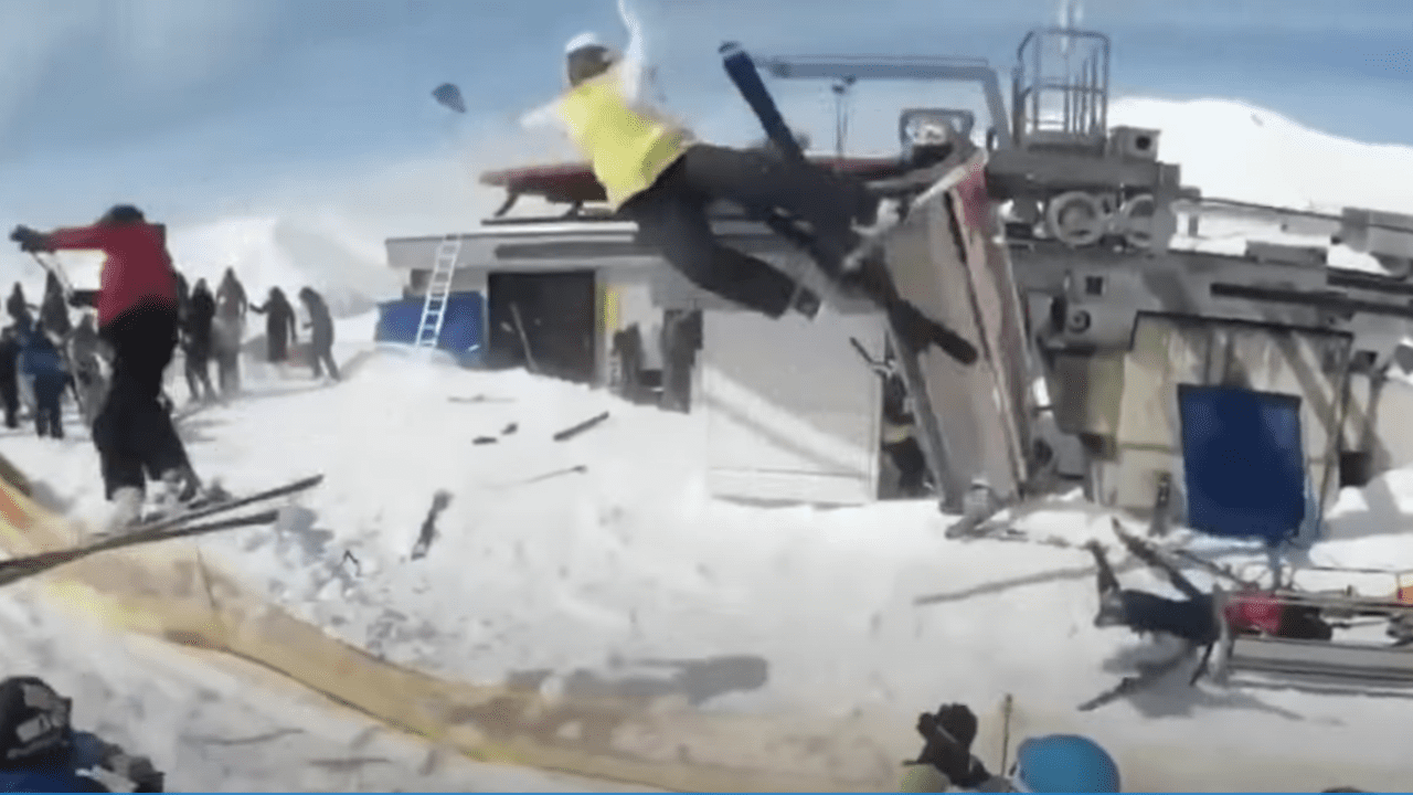 The Craziest Ski Lift Malfunction You Will Ever See | Unofficial Networks