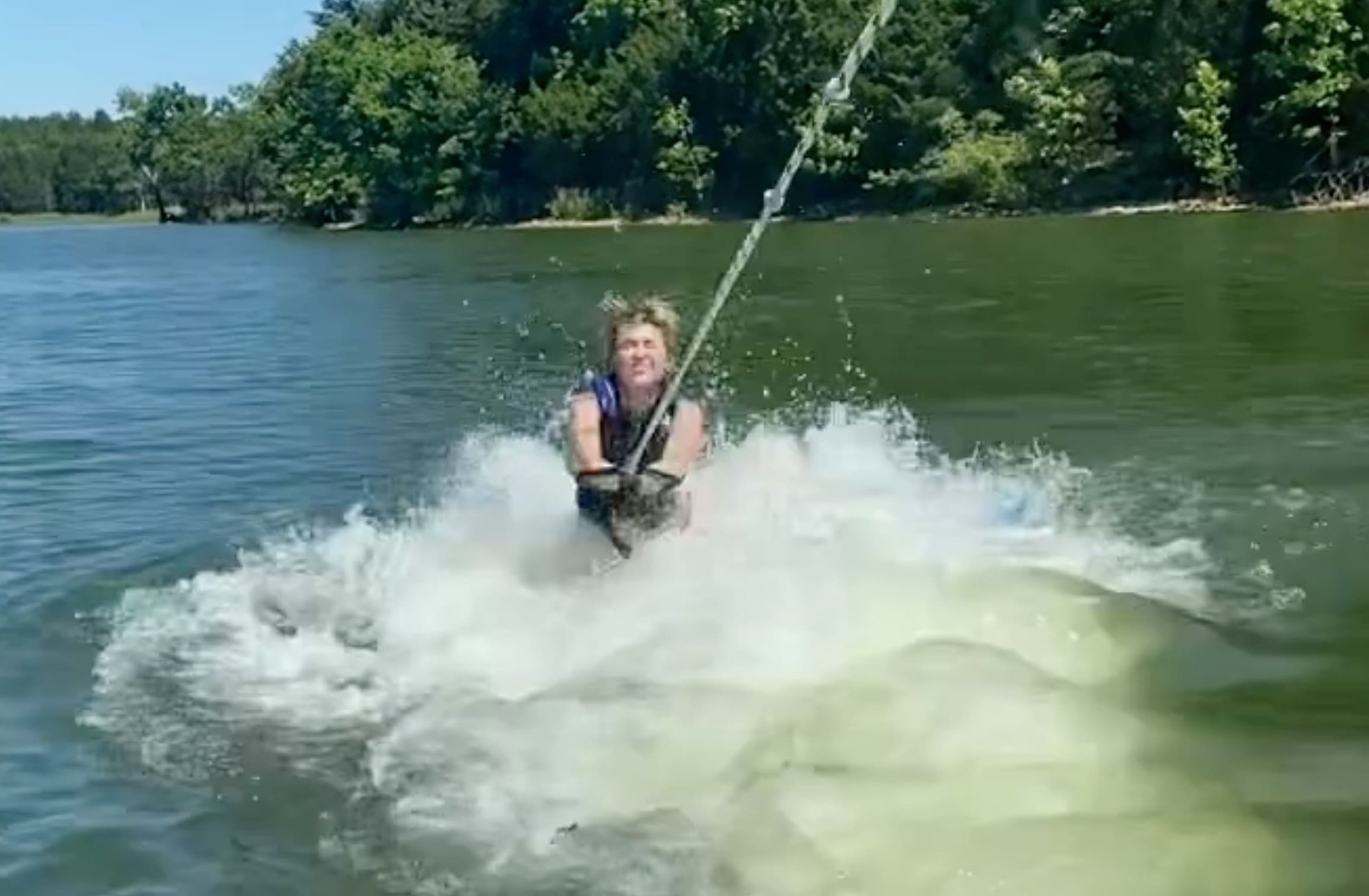 VIDEO: Miley Cyrus Faceplants Wake Surfing - Here4dBest