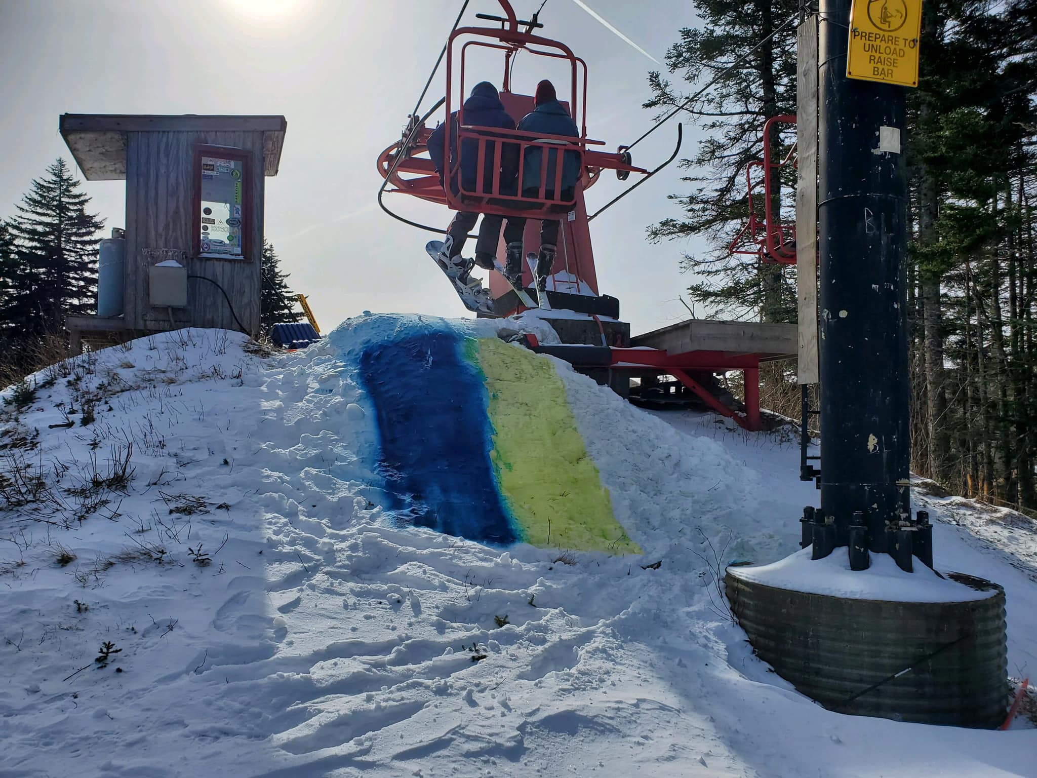 Vermont Ski Resort Raises $10,000 For Ukrainian Relief Fund