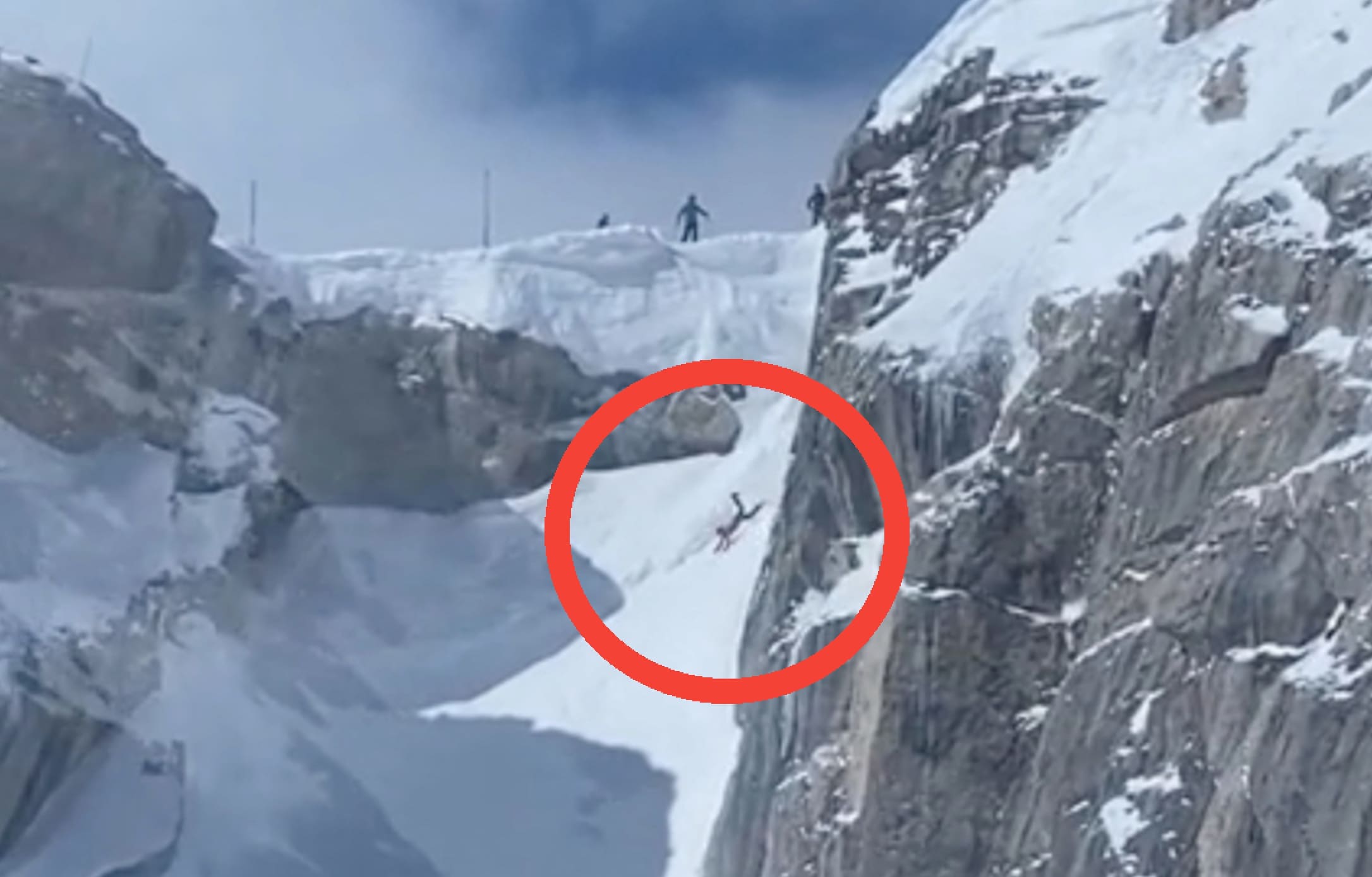 VIDEO: How Not To Ride Corbet's Couloir