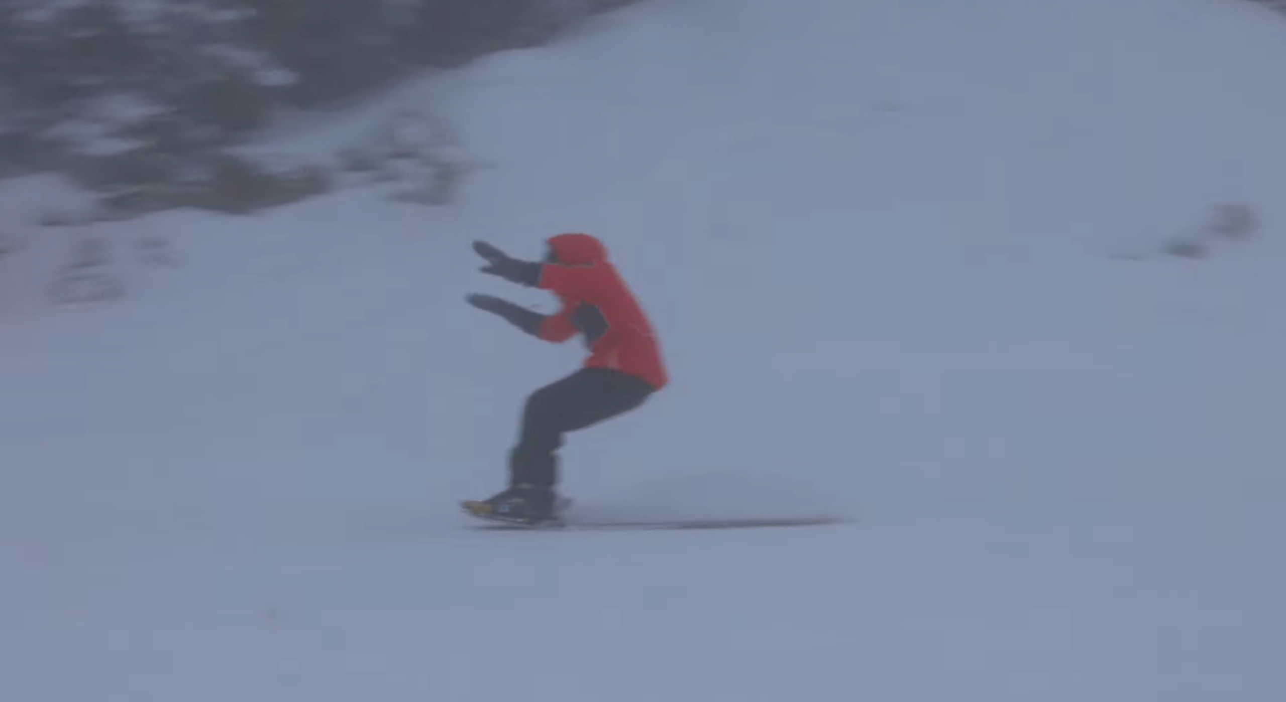 Skier 'Hangs Ten' With Front Mounted Bindings (Video)