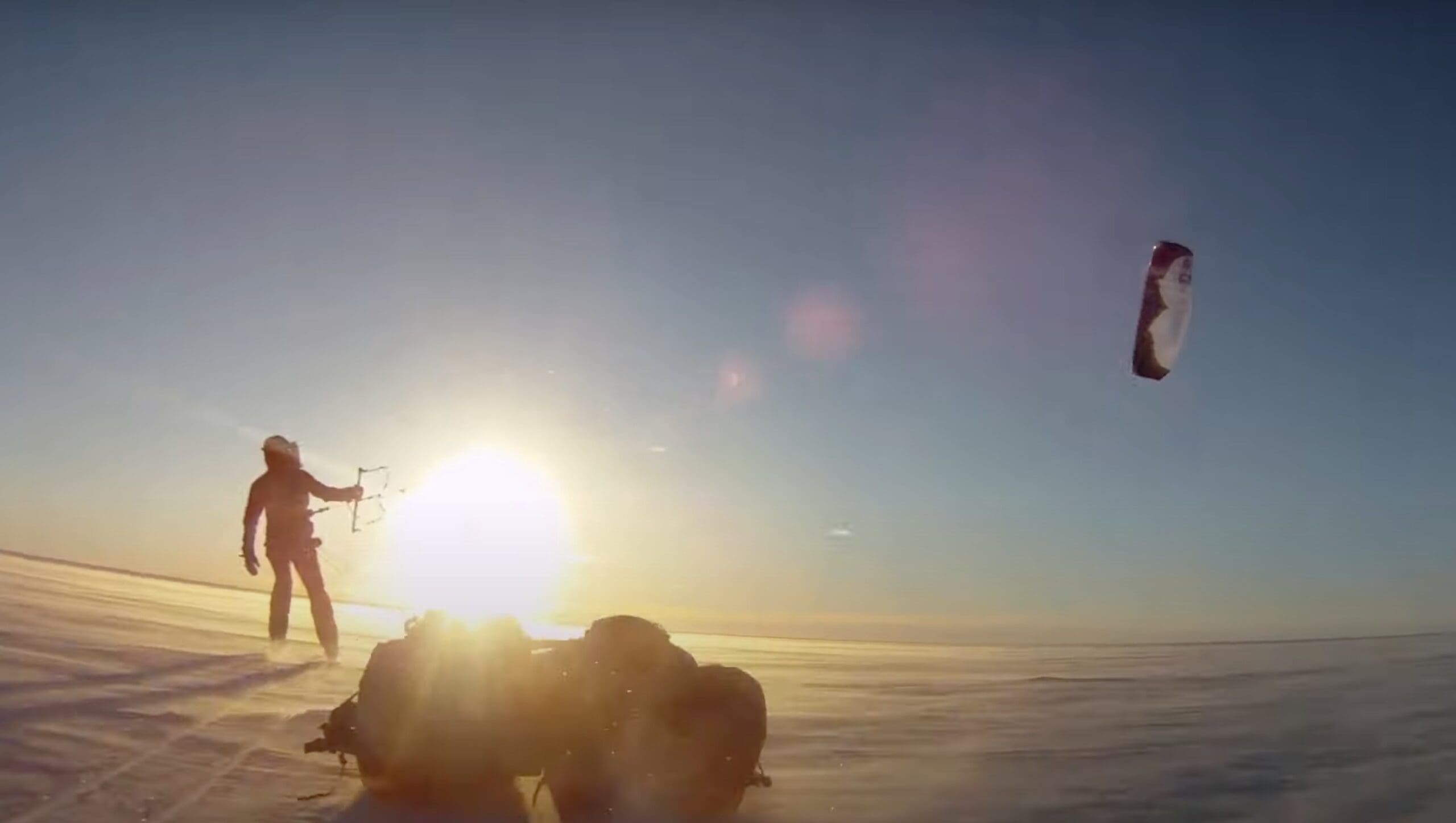 DOCUMENTARY: Kite-Skiers Epic 1,429 Mile Journey Along Greenland's South-North Axis