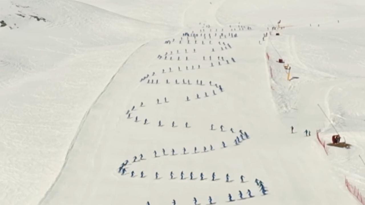 Italian Ski Instructors Set Record For Longest Snow Snake