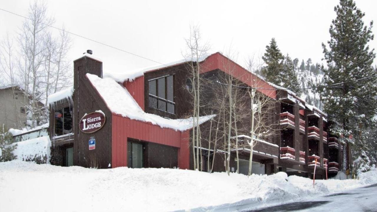 Mammoth Purchases Local Hotel For Employee Housing