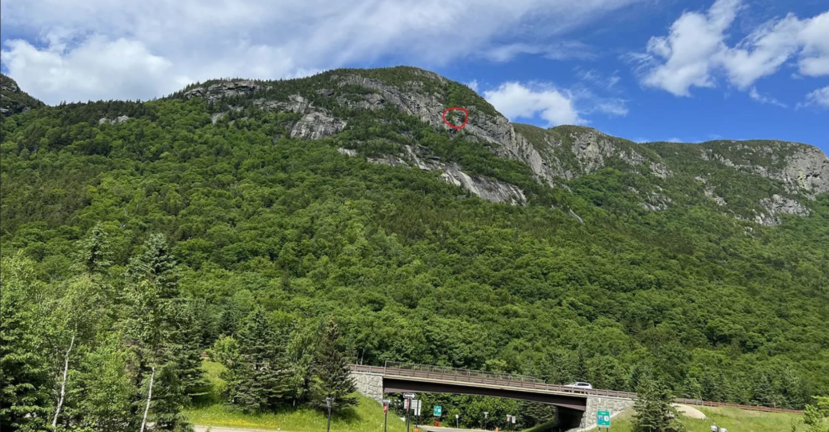 two-idiotic-hikers-fined-for-getting-stuck-on-ledge-in-new-hampshire