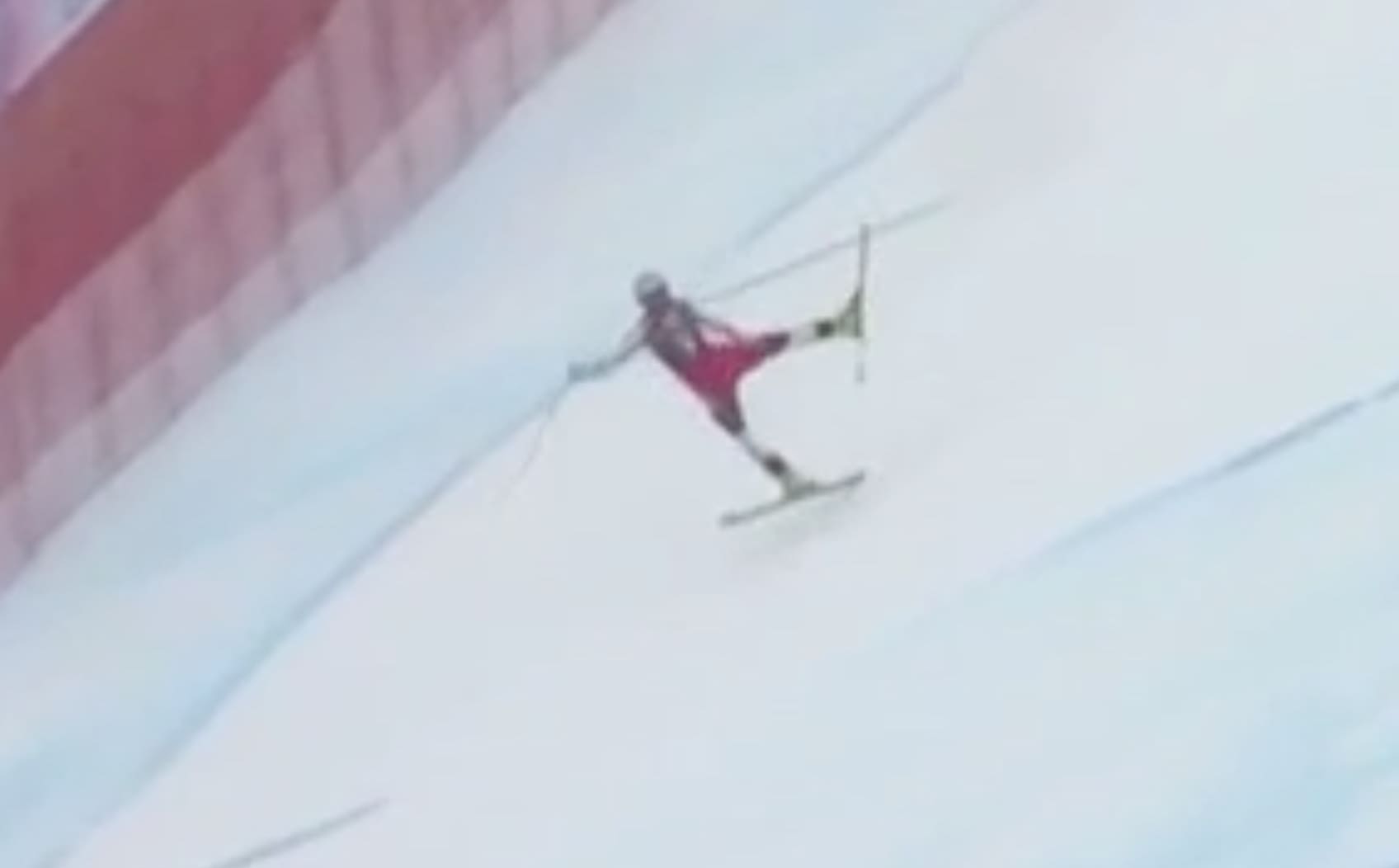 Start Your Day With The Most Spectacular Ski Racing Saves & Close Calls