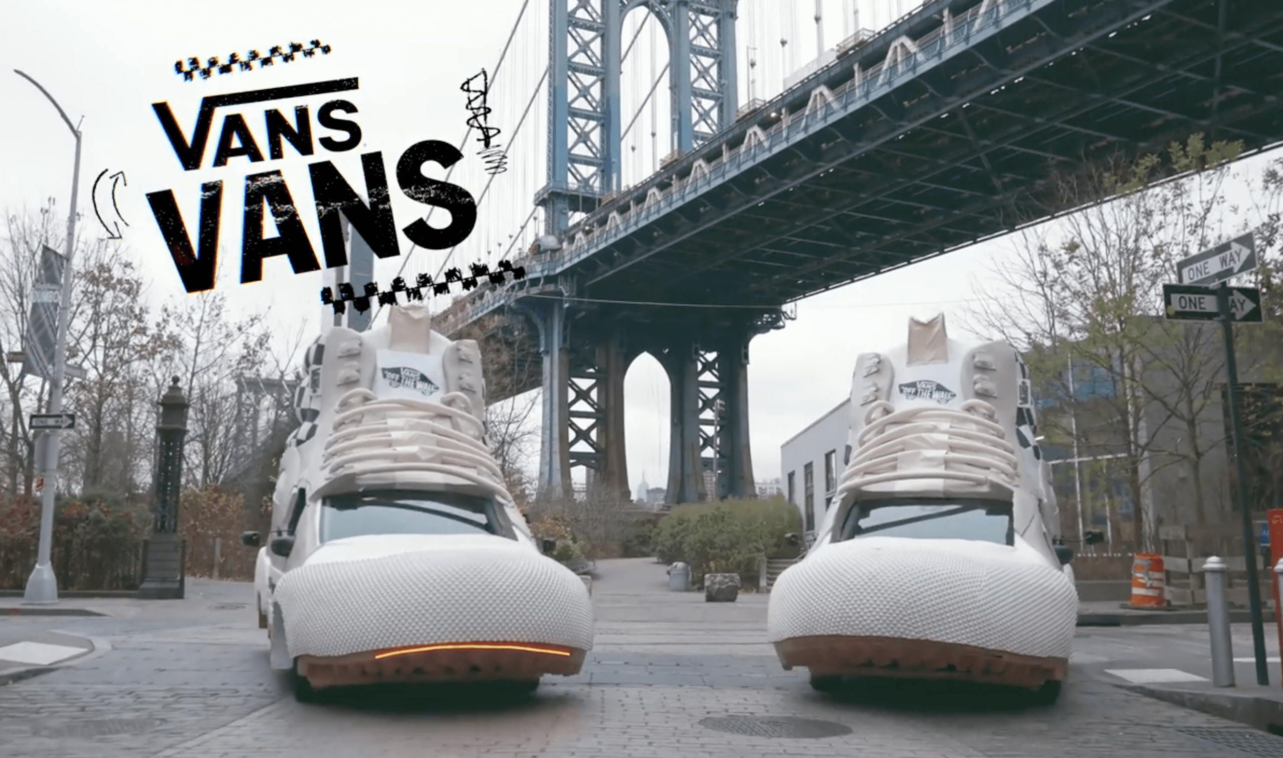 Underlegen hardware Retfærdighed WATCH: Vans Shows Off Giant Pair Of Shoes On Wheels In New York City -  Unofficial Networks