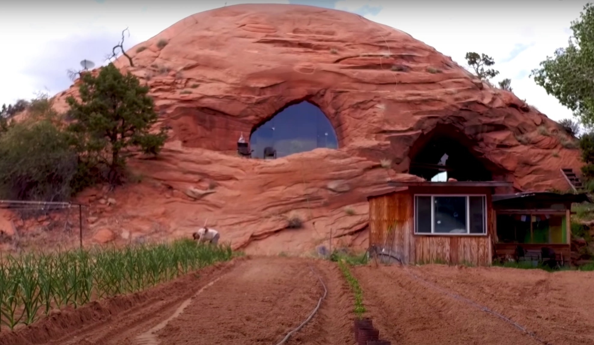 Utah Man Spends 40 Years Building Off-Grid “Cave House”