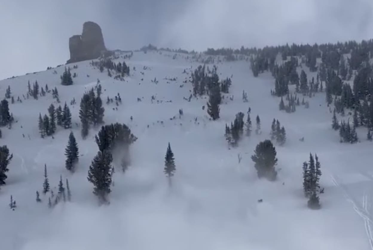 VIDEO: Montana Snowmobilers Caught In Avalanche