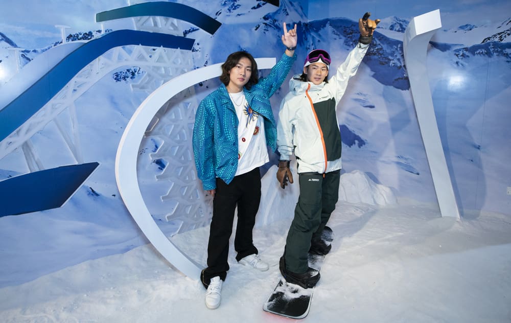 Chinese Snowboarder Honored With Wax Figure @ Madame Tussauds Beijing