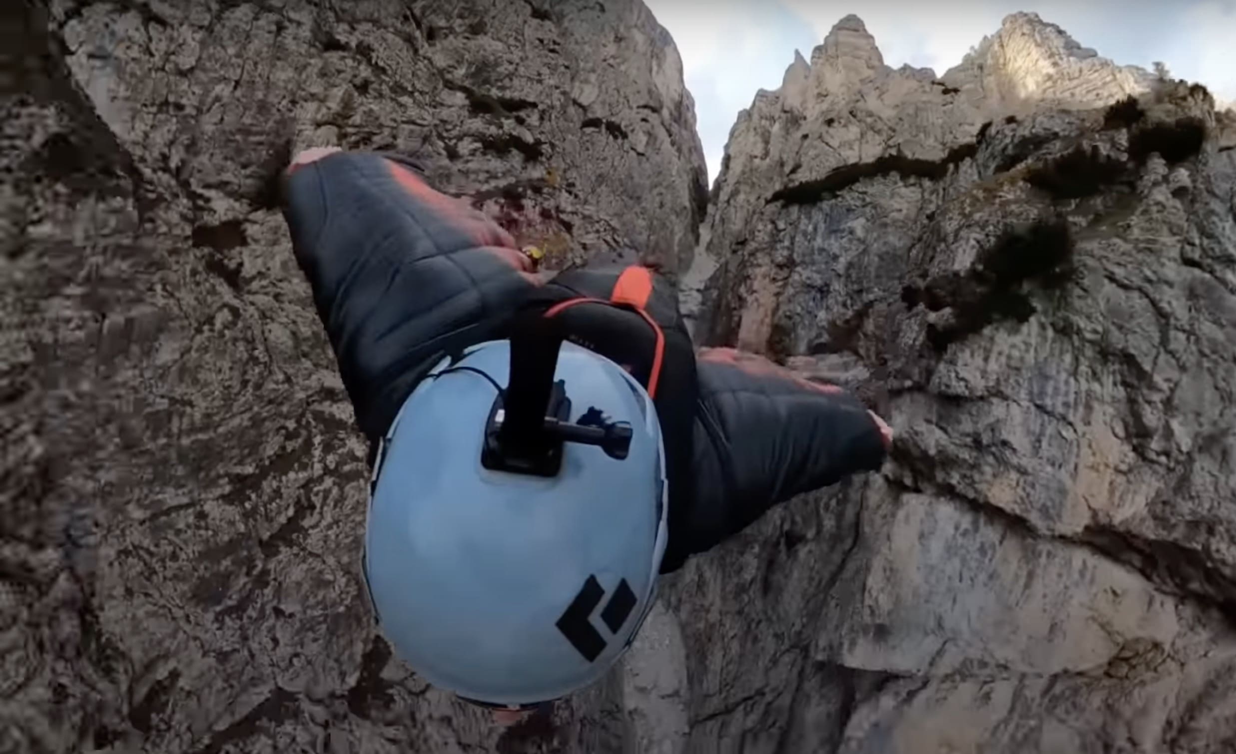 Video This Is The Wingsuit Exit Is Difficult To Believe