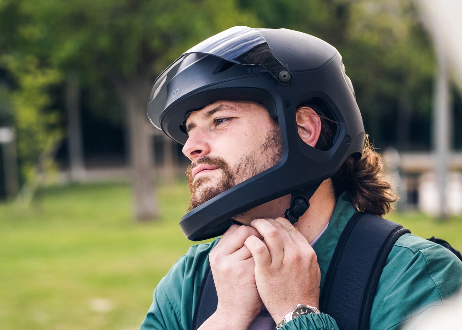 New E-Bike Helmet Aimed At Urban Commuters Is Smash Hit