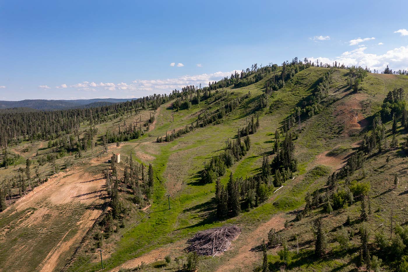 Defunct South Dakota Ski Resort Planning To Reopen This Year